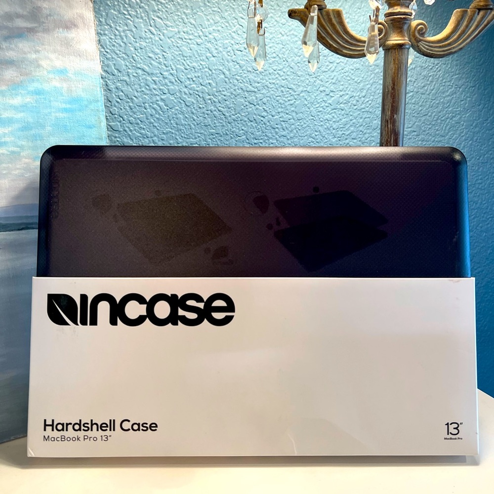 Incase Hardshell 13” MacBook Pro case
